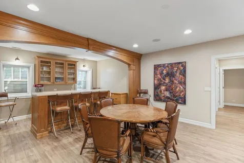 241 Walden Drive Glencoe IL 60022