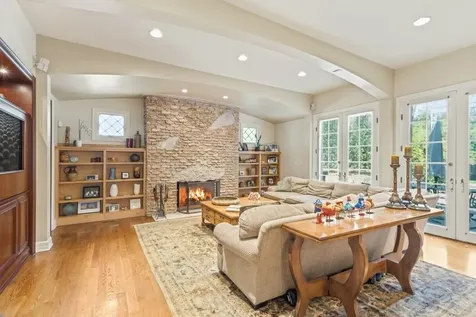 241 Walden Drive Glencoe IL 60022