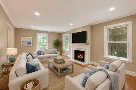 931 Pontiac Road Wilmette IL 60091