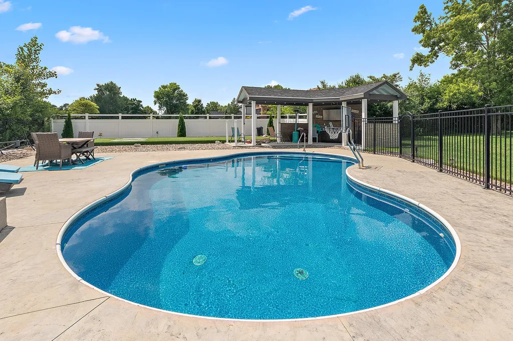 21707 Owens Road Mokena IL 60448