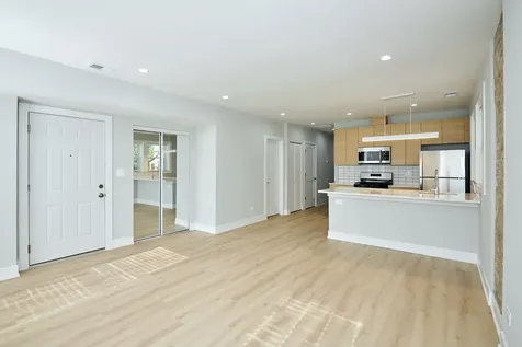 2127 South Marshall Boulevard Chicago IL 60623
