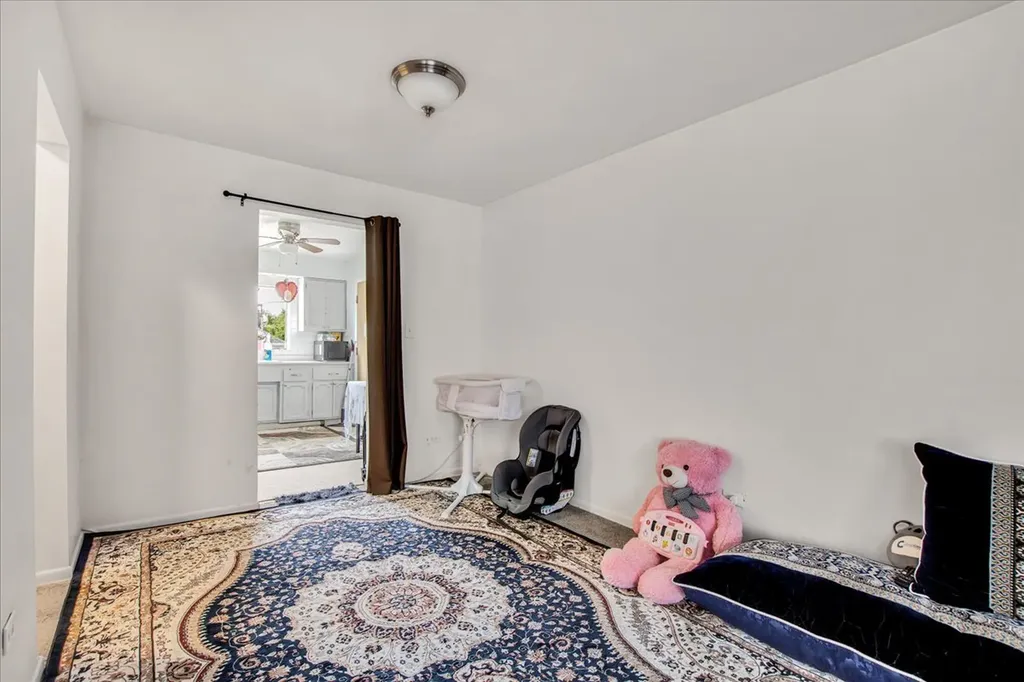 3441 West Bryn Mawr Avenue Chicago IL 60659