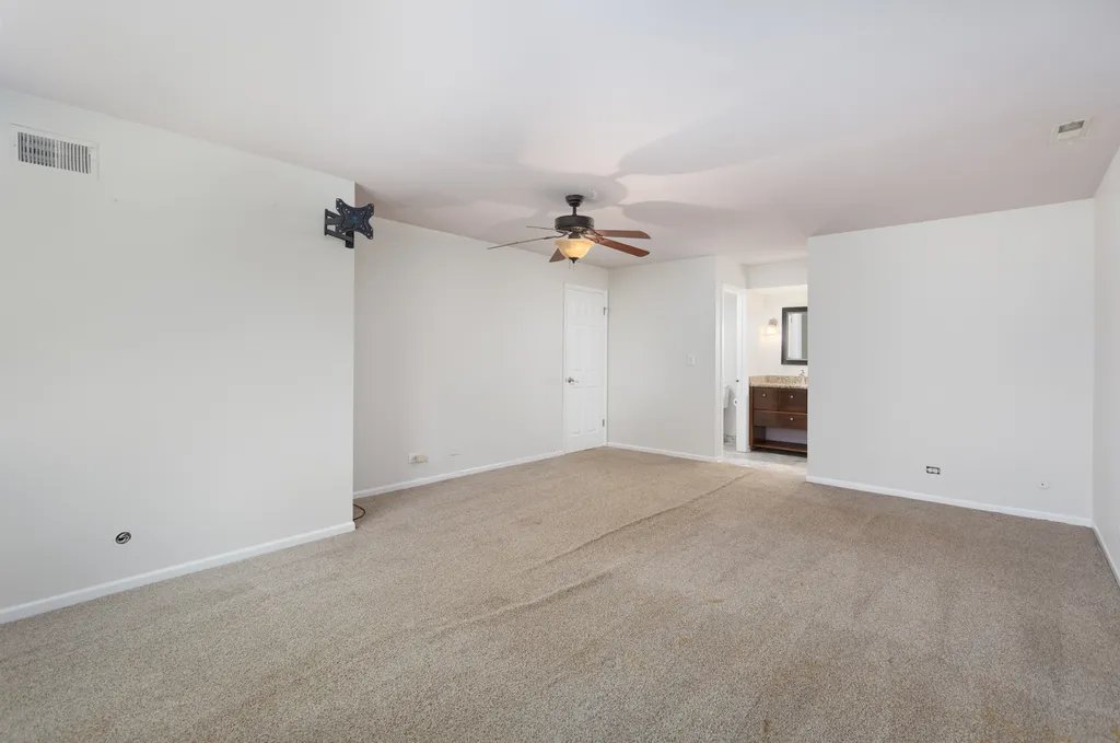 6S080 Park Meadow Drive Naperville IL 60540