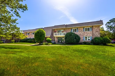 6S080 Park Meadow Drive Naperville IL 60540