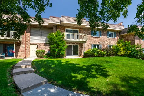 6S080 Park Meadow Drive Naperville IL 60540