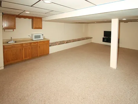 2711 Valley Forge Road Lisle IL 60532