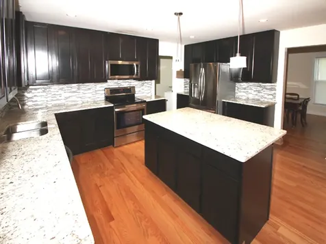 2711 Valley Forge Road Lisle IL 60532