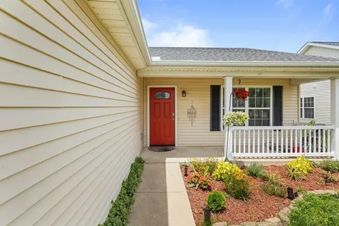 706 Corey Lane Champaign IL 61822