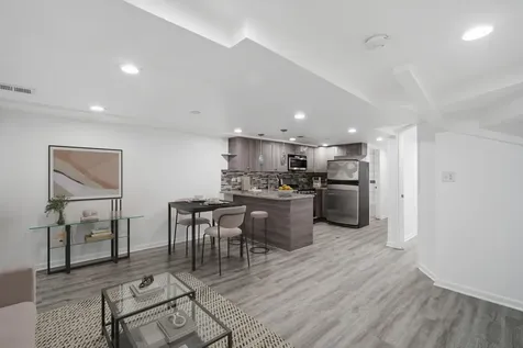 3505 West Le Moyne Street Chicago IL 60651