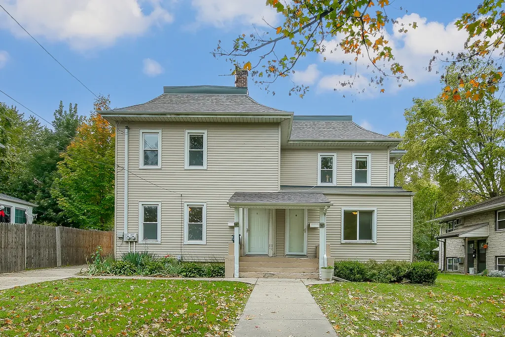 814 South Jefferson Street Lockport IL 60441