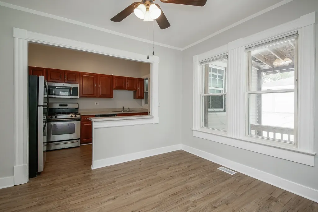 814 South Jefferson Street Lockport IL 60441
