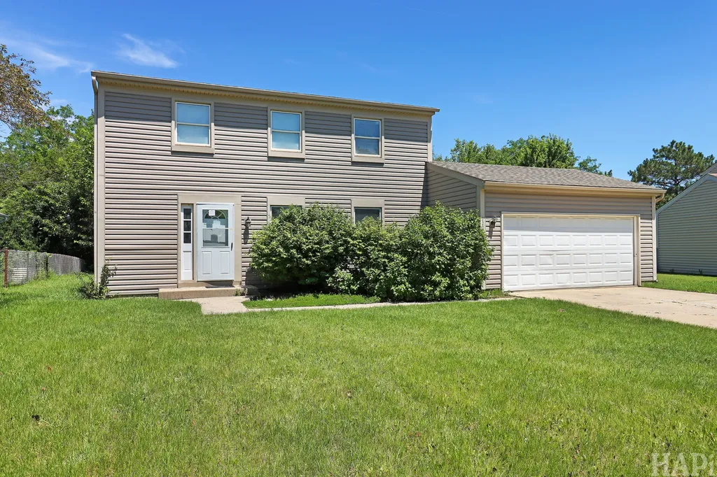 2208 Kensington Drive Schaumburg IL 60194