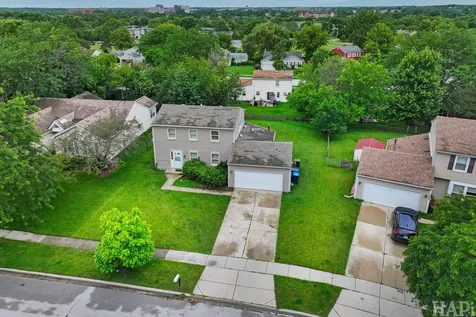 2208 Kensington Drive Schaumburg IL 60194
