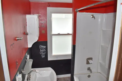 2113 14TH Street Moline IL 61265