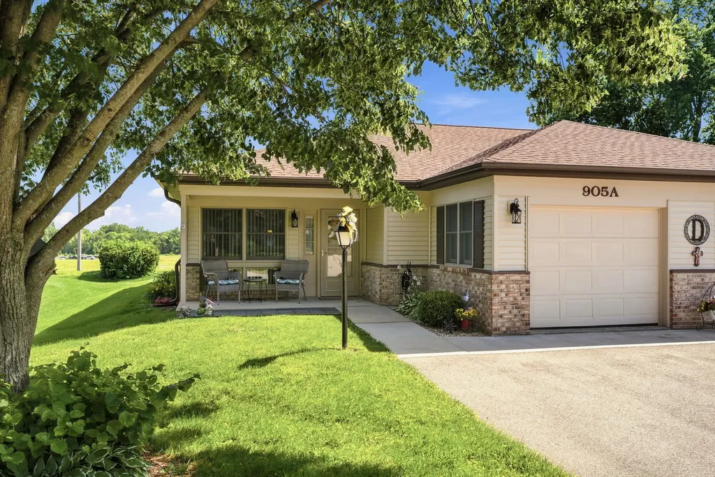 905A Coventry Lane Sterling IL 61081