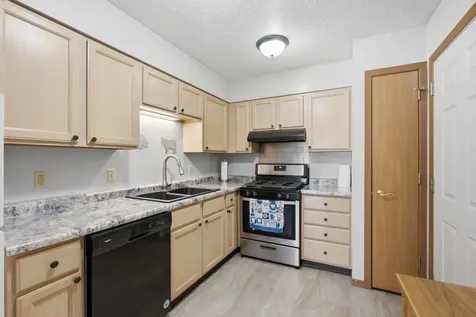 905A Coventry Lane Sterling IL 61081