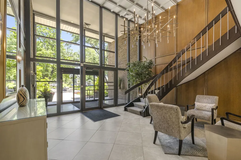 2 Oak Brook Club Drive Oak Brook IL 60523