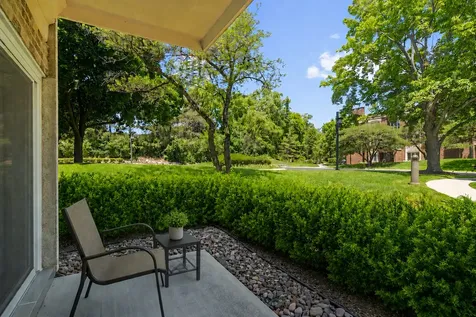 2 Oak Brook Club Drive Oak Brook IL 60523