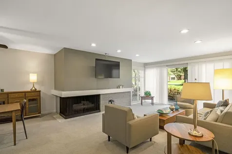 2 Oak Brook Club Drive Oak Brook IL 60523