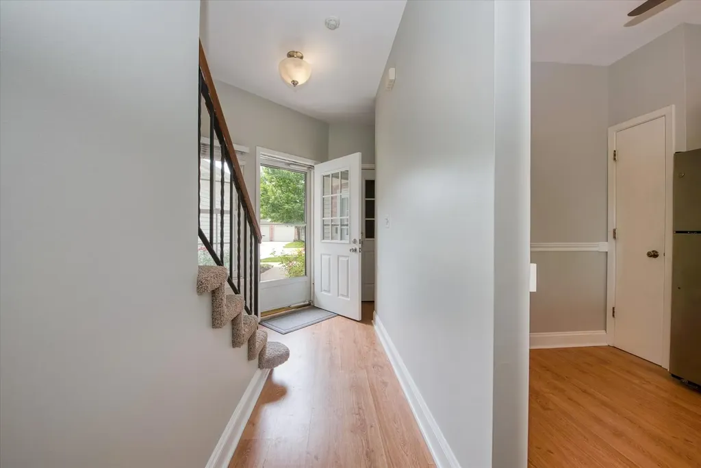 112 Golfview Drive Glendale Heights IL 60139