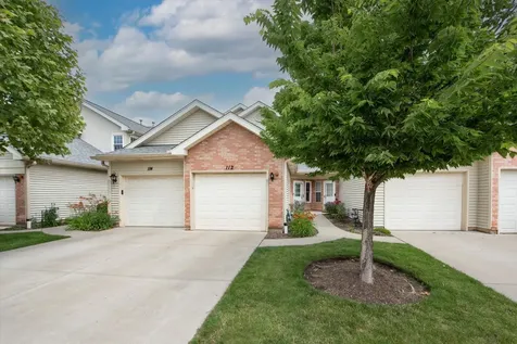 112 Golfview Drive Glendale Heights IL 60139