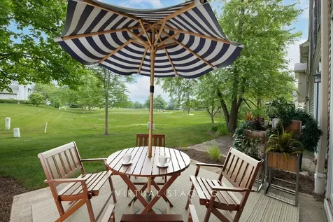 112 Golfview Drive Glendale Heights IL 60139