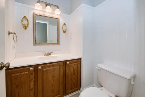 112 Golfview Drive Glendale Heights IL 60139
