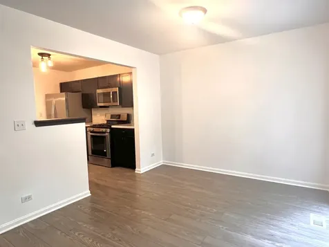 2407 Stoughton Circle Aurora IL 60502