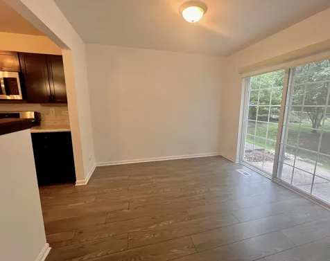 2407 Stoughton Circle Aurora IL 60502