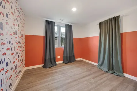 502 Monroe Avenue Ingleside IL 60041