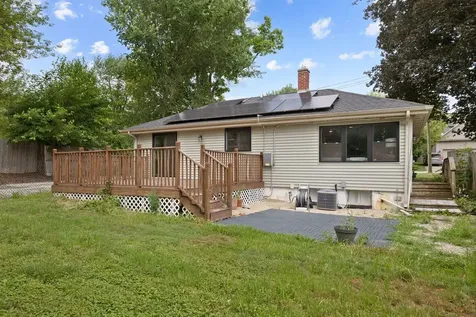 502 Monroe Avenue Ingleside IL 60041