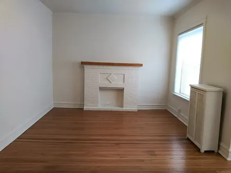 705 West Cornelia Avenue Chicago IL 60657