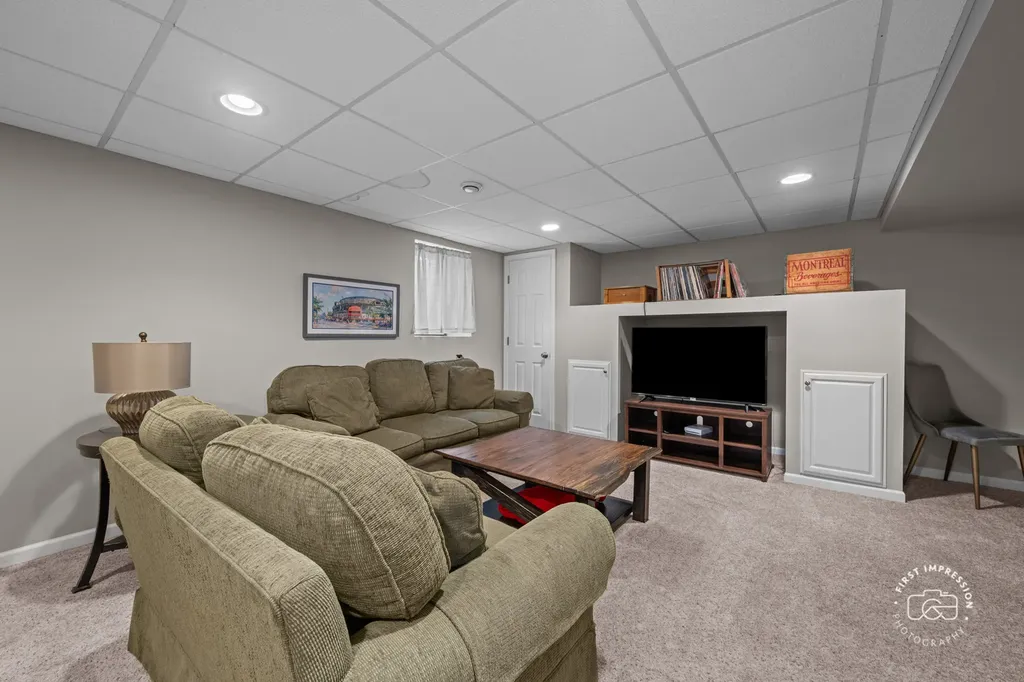 233 Terrance Drive Naperville IL 60565