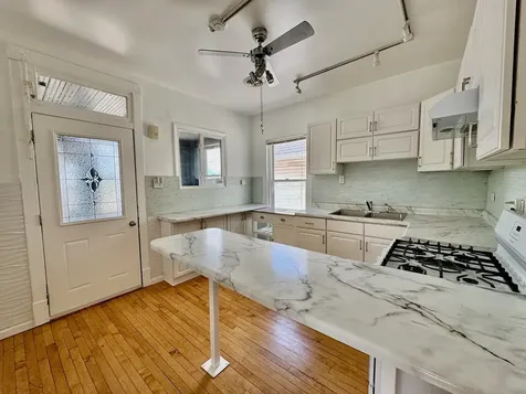 2047 North Lavergne Avenue Chicago IL 60639