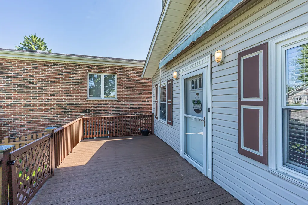 6548 North Sayre Avenue Chicago IL 60631