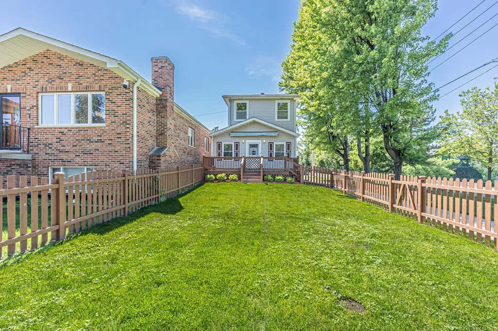 6548 North Sayre Avenue Chicago IL 60631