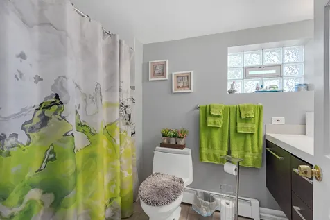 6548 North Sayre Avenue Chicago IL 60631