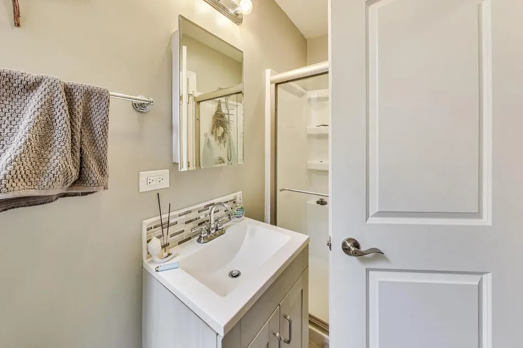 3623 South Emerald Avenue Chicago IL 60609