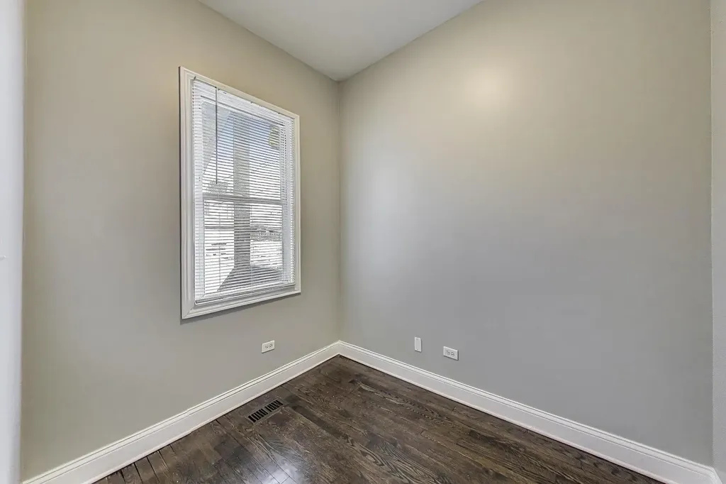 3623 South Emerald Avenue Chicago IL 60609
