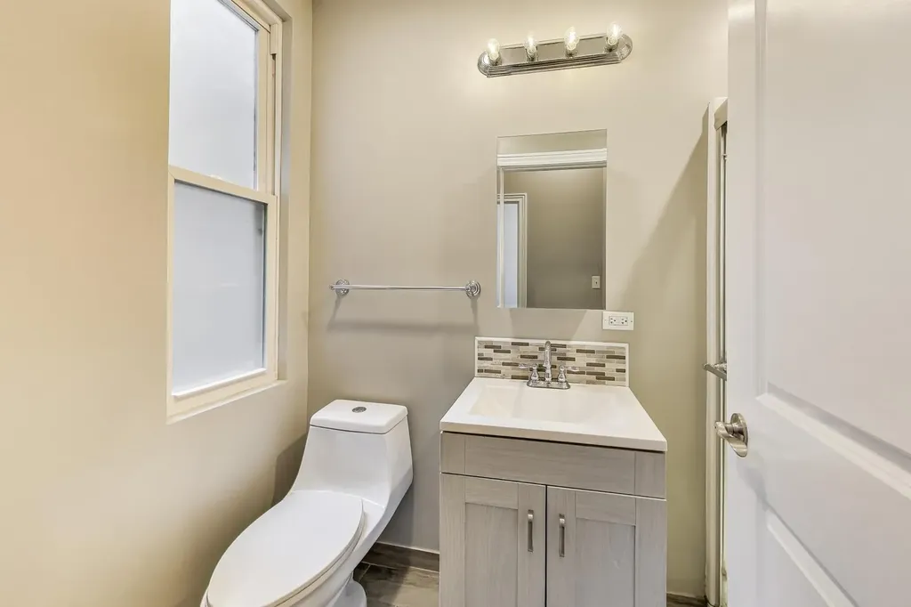 3623 South Emerald Avenue Chicago IL 60609