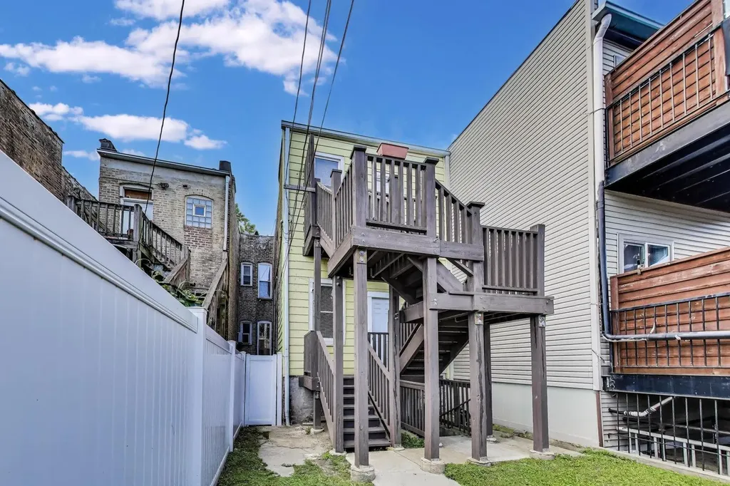 3623 South Emerald Avenue Chicago IL 60609