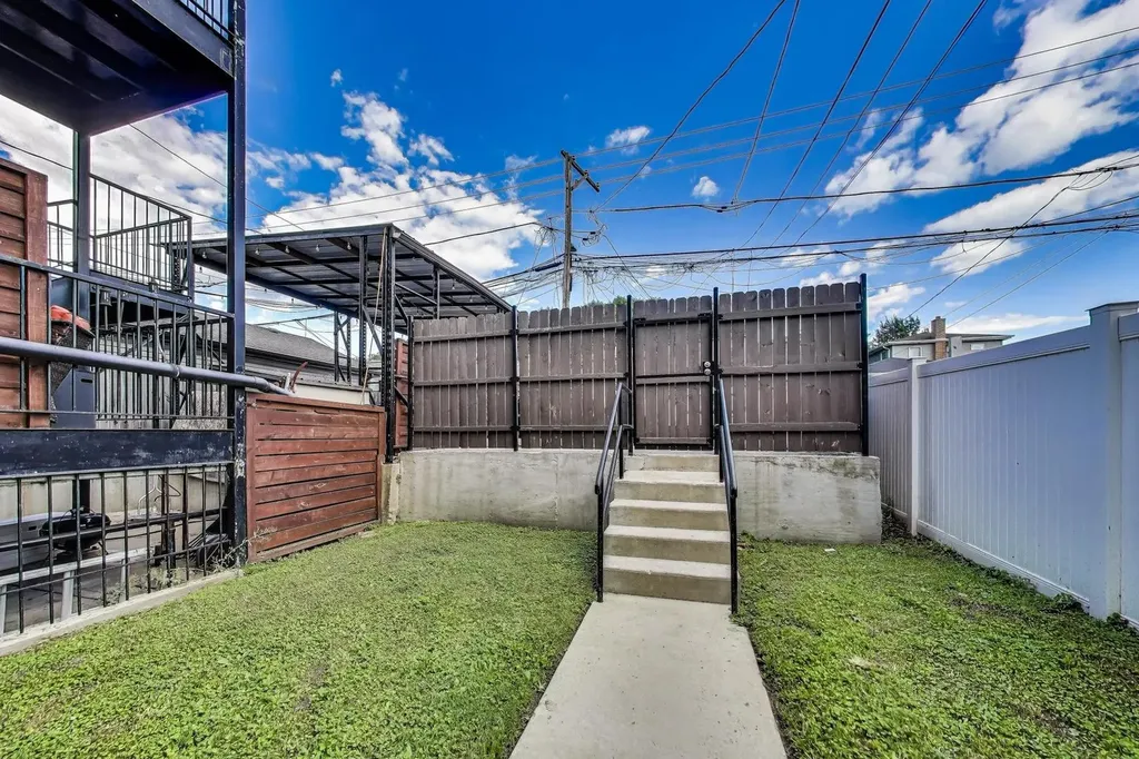 3623 South Emerald Avenue Chicago IL 60609