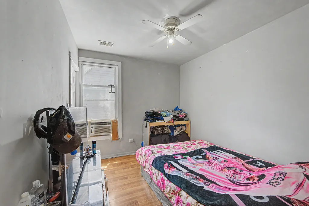 848 North Lawler Avenue Chicago IL 60651