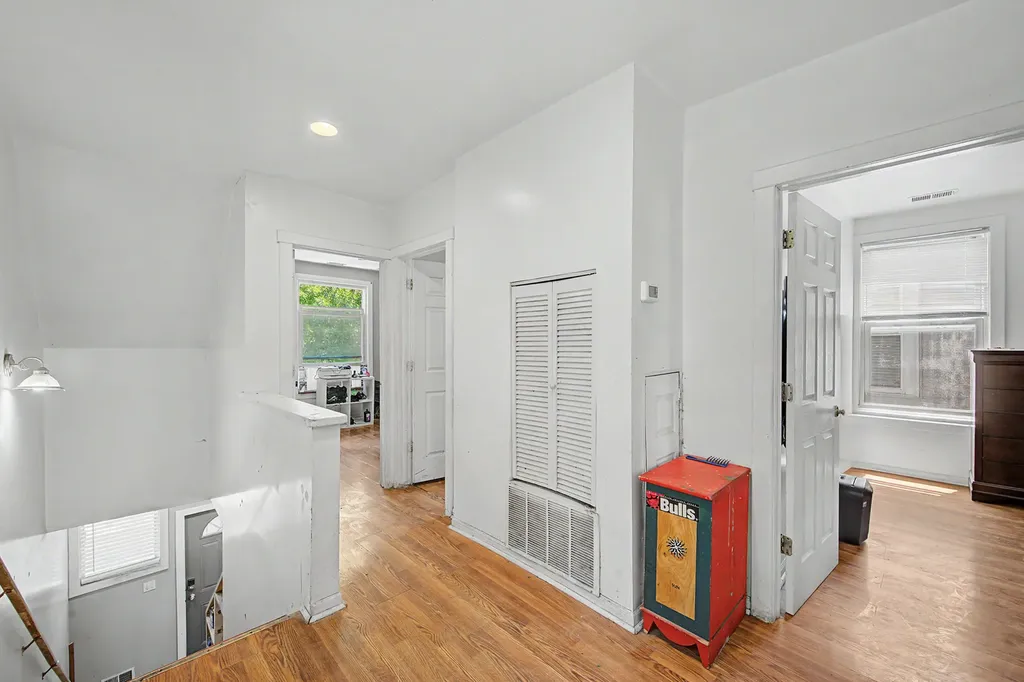848 North Lawler Avenue Chicago IL 60651