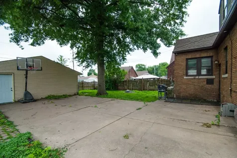 2007 37TH Street Rock Island IL 61201