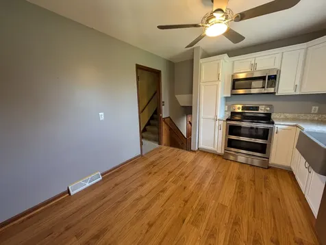 201 Meadow Lane Monroe Center IL 61052