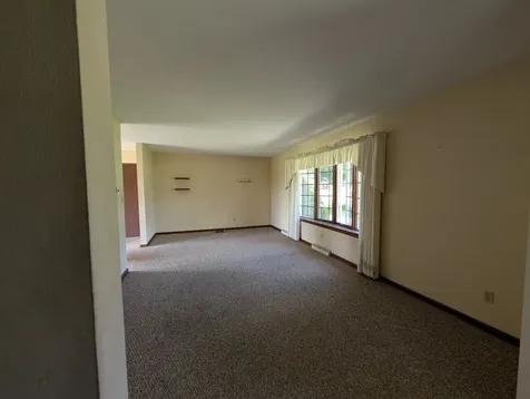201 Meadow Lane Monroe Center IL 61052
