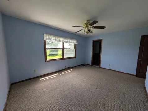 201 Meadow Lane Monroe Center IL 61052
