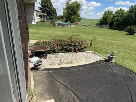 201 Meadow Lane Monroe Center IL 61052
