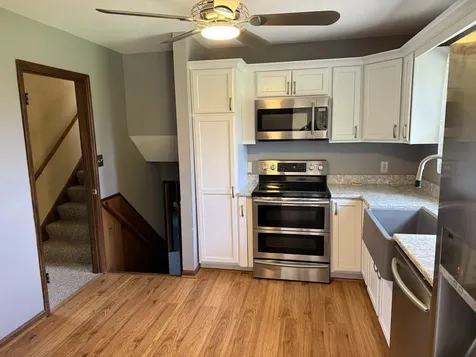 201 Meadow Lane Monroe Center IL 61052